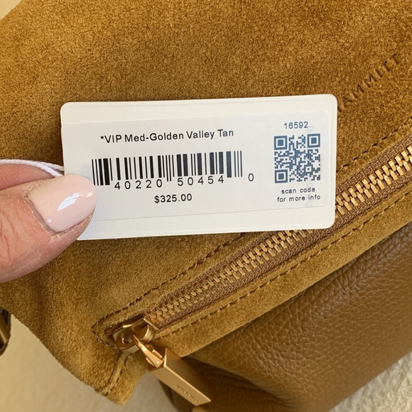 Hammitt VIP Medium in Golden Valley Tan w/Brushed Gold Hardware!! Brand New!! - Picture 4 of 10